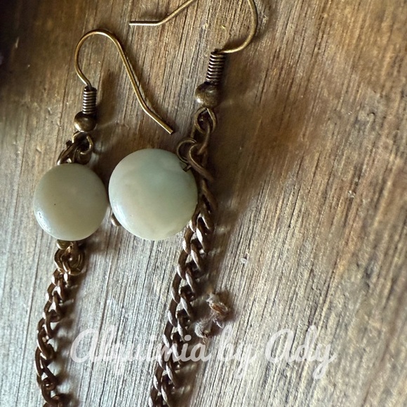 Gold and Cream Earrings amazonite - Picture 1 of 1